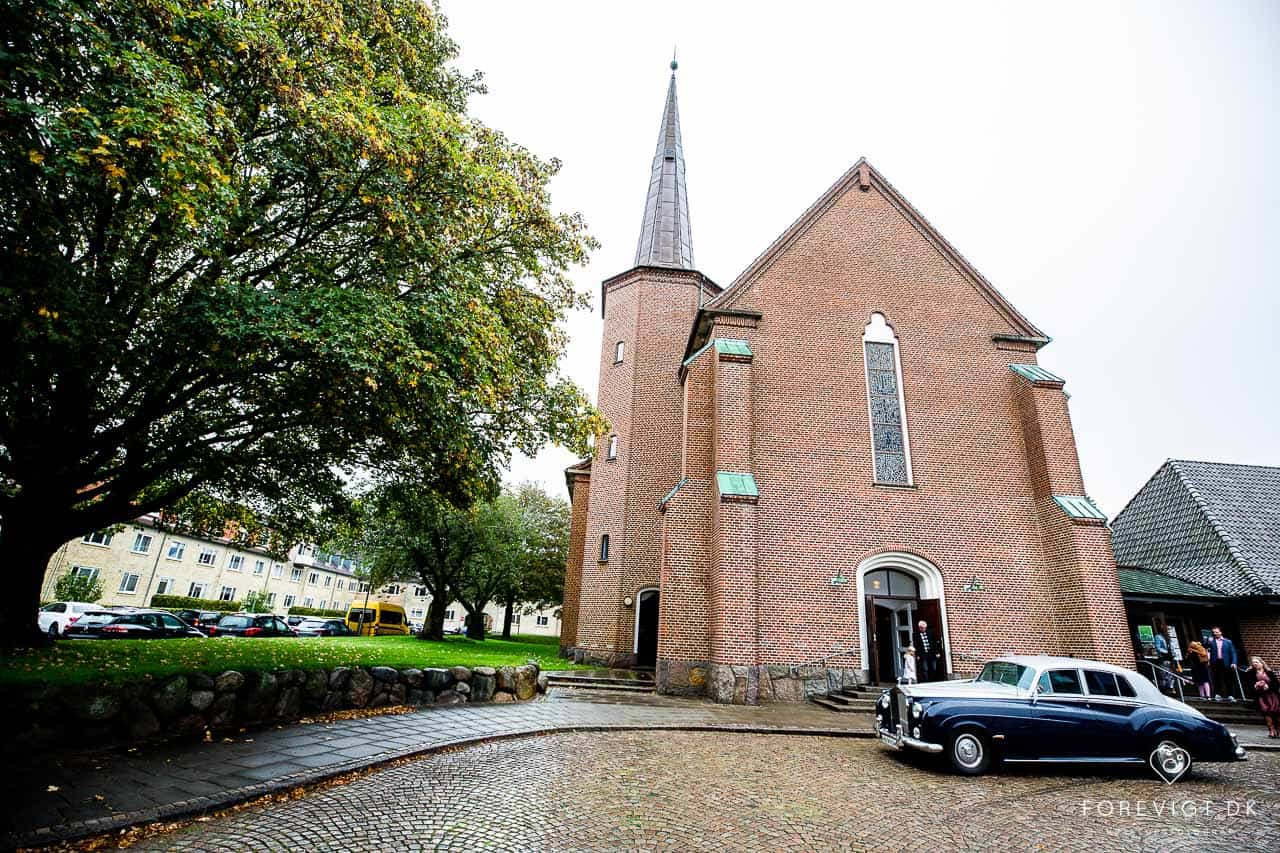 Sct. Johannes Kirke, Fredhøj Allé 2, Herning