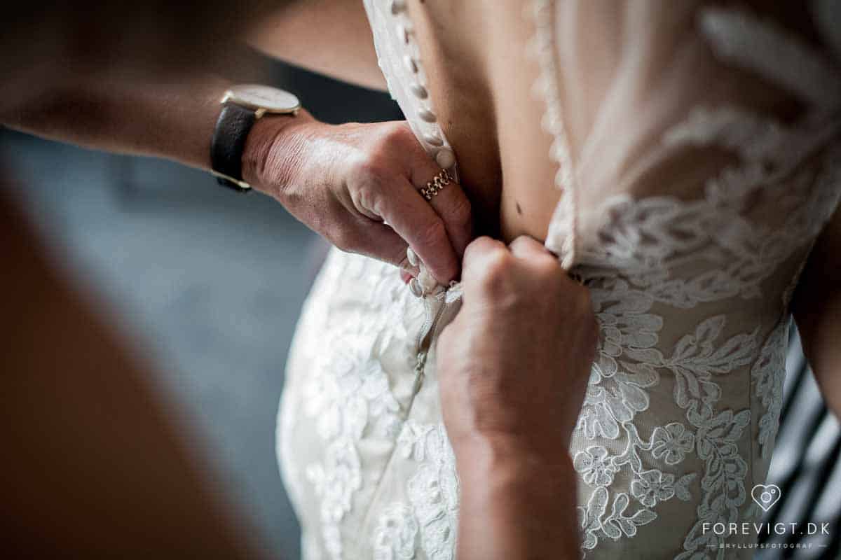 bryllupsfotograf Hadsten til bryllup
