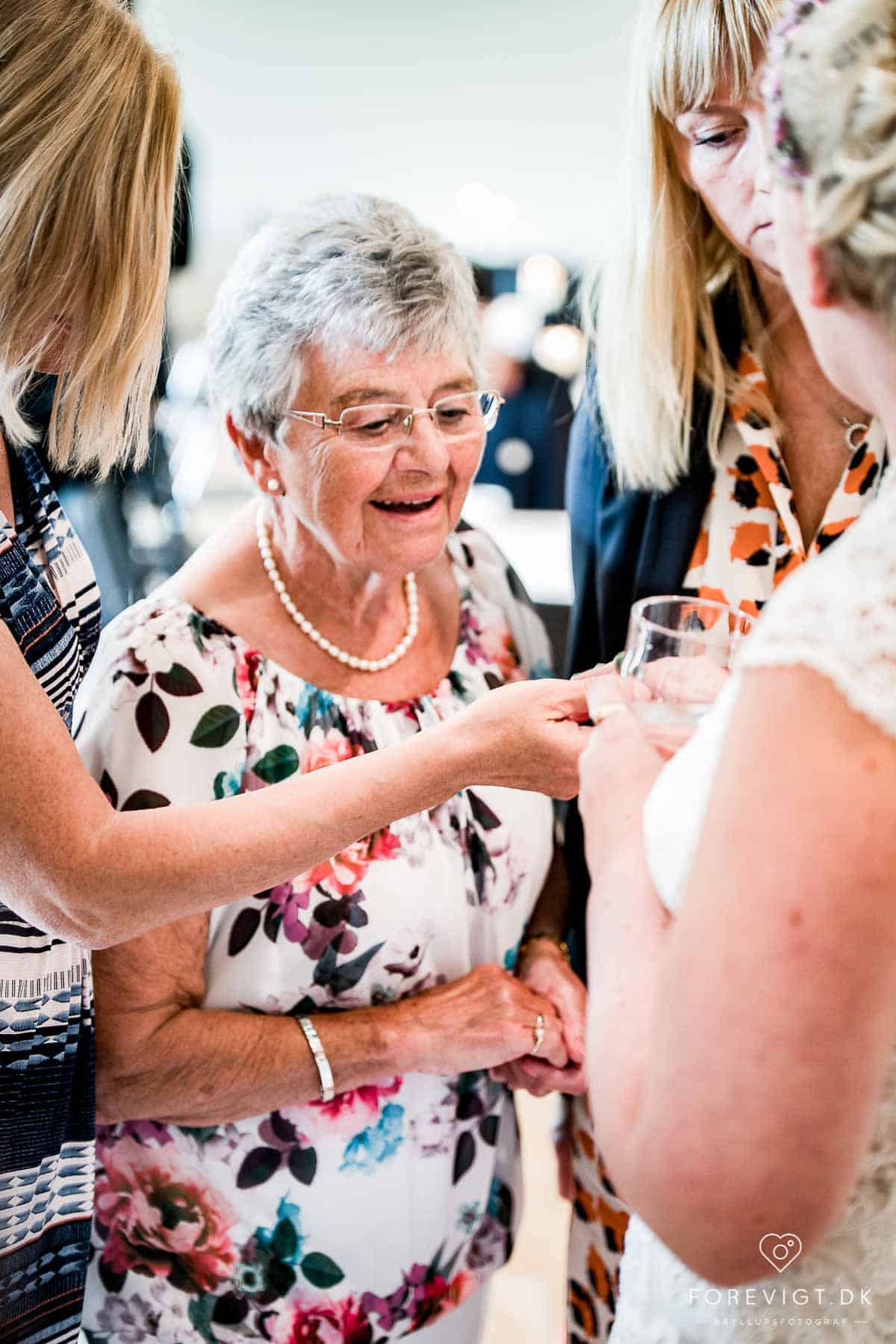 Bryllup i Vejle - Fotograf Vejle | Bryllupsminder, Bryllup, Fotograf