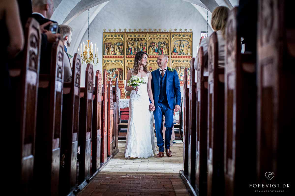 Heldagsbryllup - drømmebilleder fra hele dagen - Fotograf