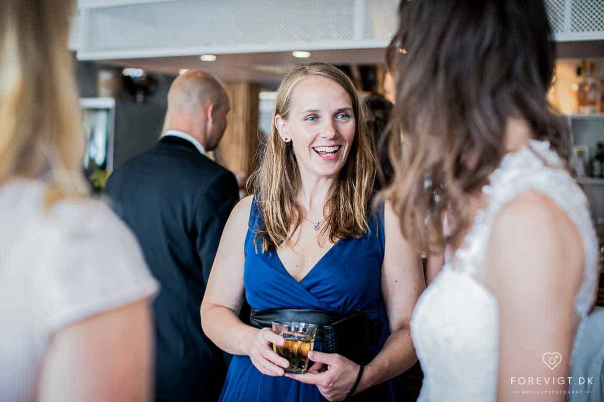 Hvilke populære seværdigheder er der i nærheden af Tisvildeleje Strandhotel?